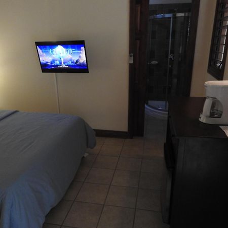 Playa Negra Guesthouse Cahuita Kamer foto